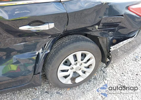 2013 Nissan Altima 2.5 S z USA, uszkodzony, nr VIN 1N4AL3AP9DC244250